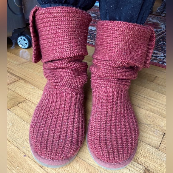UGG Classic Cardy Knit boots - Picture 2 of 10